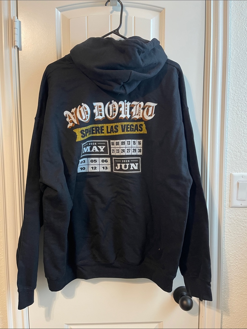 Source Unknown Black No Doubt Sphere Las Vegas Graphic Hoodie - Picture 2 of 3